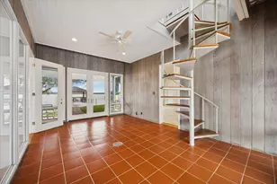 1501 Harbor View Cir, Galveston, TX 77550 - Photo 14