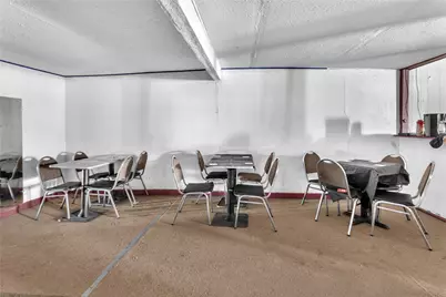 1202 Mary Moody Northen Boulevard, Galveston, TX 77551 - Photo 10