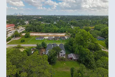 892 Paul Quinn St, Houston, TX 77091 - Photo 22
