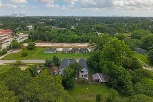892 Paul Quinn St, Houston, TX 77091 - Photo 22