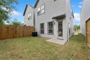 892 Paul Quinn St, Houston, TX 77091 - Photo 20