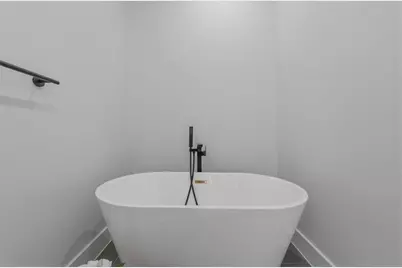 892 Paul Quinn St, Houston, TX 77091 - Photo 12