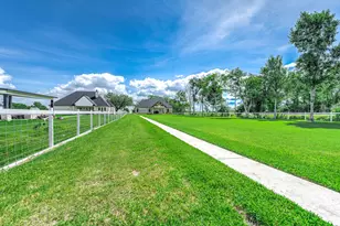 8032 Short Rd Rd, Needville, TX 77461 - Photo 40