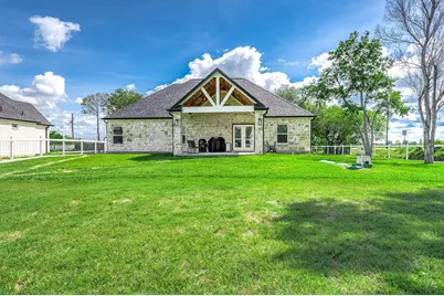 8032 Short Rd Road, Needville, TX 77461 - Photo 32