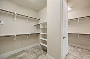 6703 Fairwood Creek Ln, Sugar Land, TX 77479 - Photo 26