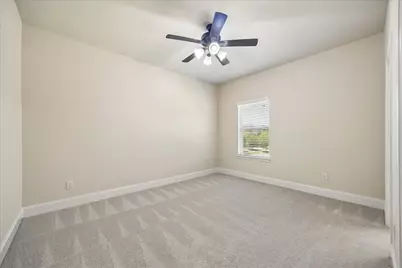 6703 Fairwood Creek Lane, Sugar Land, TX 77479 - Photo 38