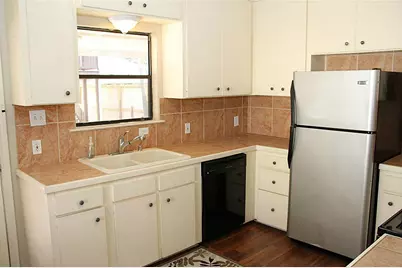 1220 Ashland Street, Houston, TX 77008 - Photo 2