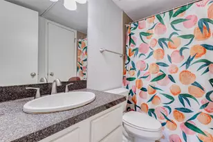 4515 Briar Hollow Pl, Houston, TX 77027 - Photo 18
