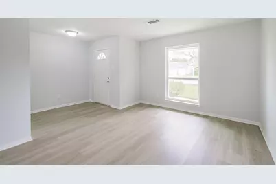 4314 Woodmont Drive, Houston, TX 77045 - Photo 10