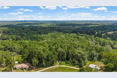275 Fairview E, Livingston, TX 77351 - Photo 32