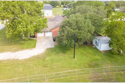 330 N 4th Street, Beasley, TX 77417 - Photo 16