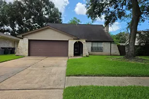 13719 Larkway Dr, Sugar Land, TX 77498 - Photo 1