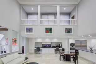 2 Woodstone St, Houston, TX 77024 - Photo 2