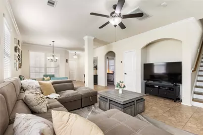 3031 Hawthorne Glen Lane, Dickinson, TX 77539 - Photo 10