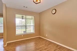 2922 Veva Dr, Pearland, TX 77584 - Photo 8