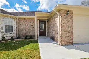14315 Branchwater Ln, Sugar Land, TX 77498 - Photo 2