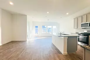 31639 Featherstone Trl, Fulshear, TX 77441 - Photo 6