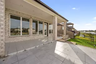 24310 Tesino River Cir, Katy, TX 77493 - Photo 36