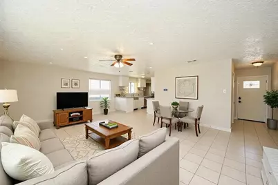 7407 W Fuqua Drive, Houston, TX 77489 - Photo 10
