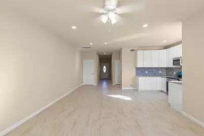 7754 Avenue J, Houston, TX 77012 - Photo 10