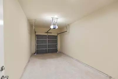 7754 Avenue J, Houston, TX 77012 - Photo 12