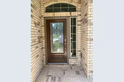 42 Black Swan Court, The Woodlands, TX 77354 - Photo 2