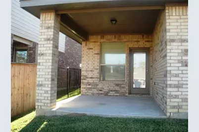 42 Black Swan Court, The Woodlands, TX 77354 - Photo 4