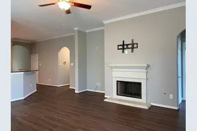 42 Black Swan Court, The Woodlands, TX 77354 - Photo 8