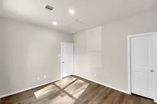 9770 Blackgum Dr, Willis, TX 77318 - Photo 12