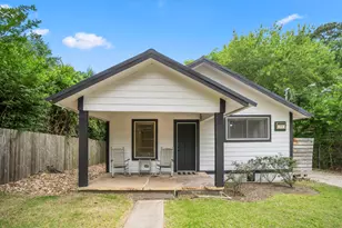 206 Murray St, Conroe, TX 77301 - Photo 2