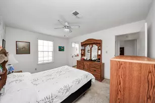 17 Winged Foot Dr, Conroe, TX 77304 - Photo 22