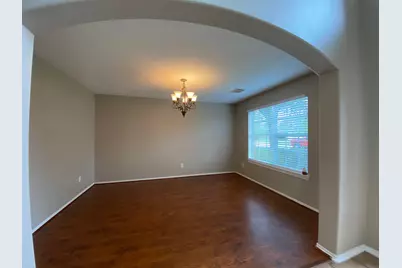 5109 Big Springs Drive, Pearland, TX 77584 - Photo 8