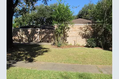 16211 Brookvilla Drive, Houston, TX 77059 - Photo 2