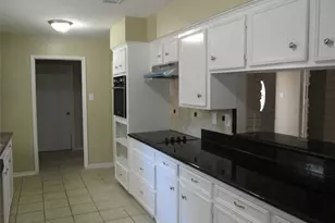 16211 Brookvilla Dr, Houston, TX 77059 - Photo 6
