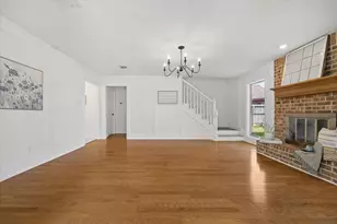 110 Shadow Wood Dr, Sugar Land, TX 77498 - Photo 8