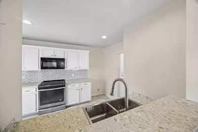 2635 Woodridge Cove Drive, Houston, TX 77087 - Photo 8