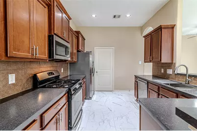 8619 Debbie Terrace Drive, Cypress, TX 77433 - Photo 32