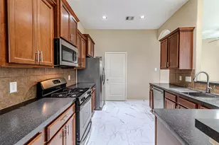 8619 Debbie Terrace Dr, Cypress, TX 77433 - Photo 32