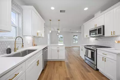 2420 Woodard Street, Houston, TX 77026 - Photo 6