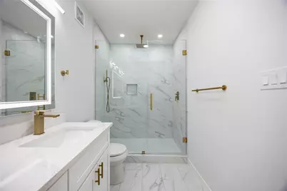 2420 Woodard Street, Houston, TX 77026 - Photo 14