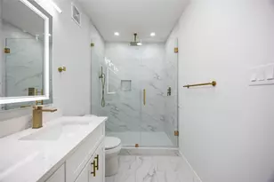 2420 Woodard St, Houston, TX 77026 - Photo 14