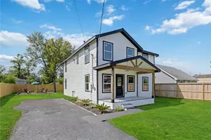 2420 Woodard St, Houston, TX 77026 - Photo 2