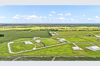 7768 Meteor Drive, Sealy, TX 77474 - Photo 6