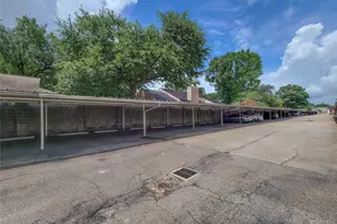 2601 Bellefontaine St, Houston, TX 77025 - Photo 38