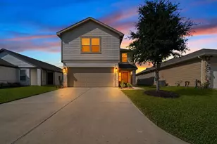 2607 Bluewood Ct, Willis, TX 77378 - Photo 2