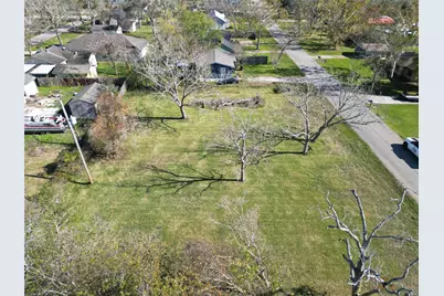 409 Carlton Street, Brazoria, TX 77422 - Photo 2