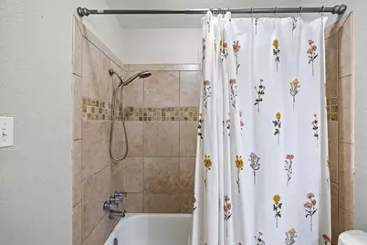 5213 Winding Brook Drive, Dickinson, TX 77539 - Photo 22