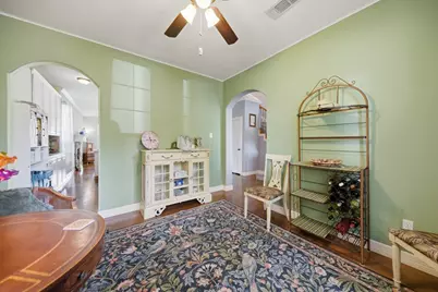 201 W Chatham Street, Bellville, TX 77418 - Photo 16