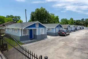 4203 Hirsch Rd, Houston, TX 77026 - Photo 2