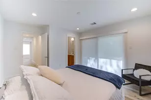 303 Isolde Dr, Houston, TX 77024 - Photo 20